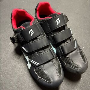 Men’s Size 44 Peloton cycling shoes
